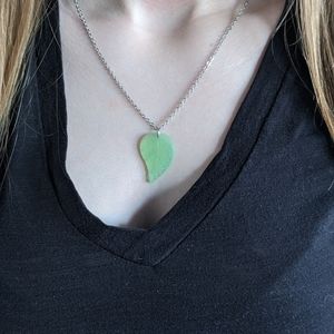 Animal Crossing New Leaf Leaf Necklace Silver